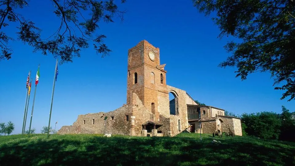 La Chiesa della Pace di Trarivi  (T. Mosconi)
