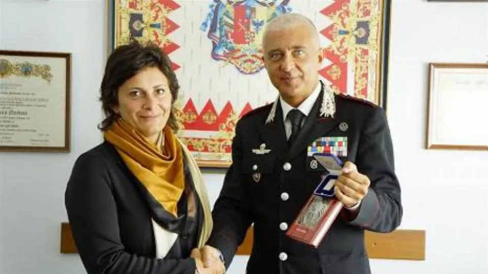 il colonnello Grasso insieme all’assessore Rossi