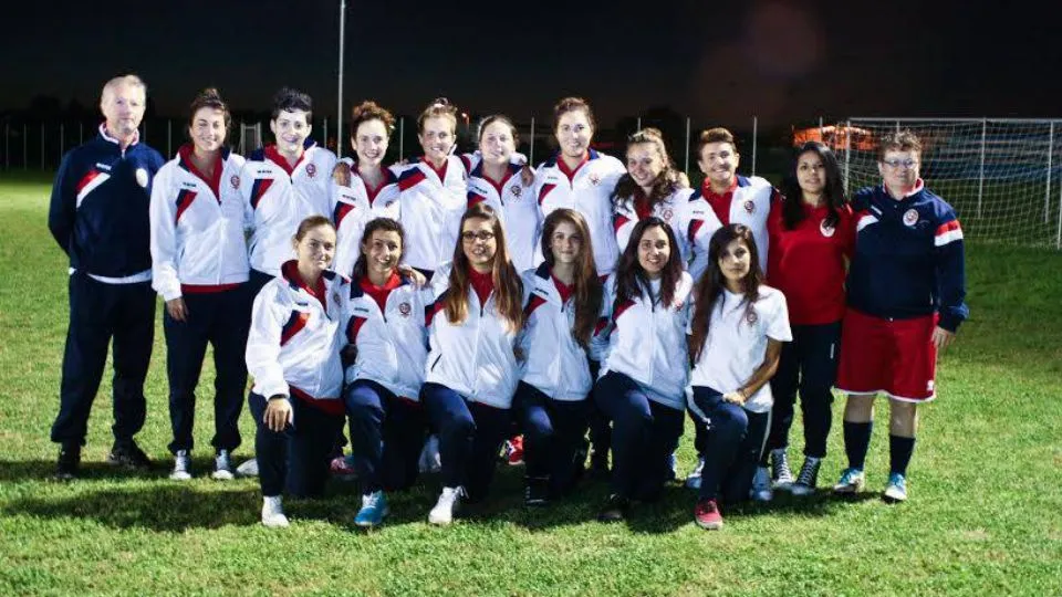 La squadra di calcio femminile di Rimini