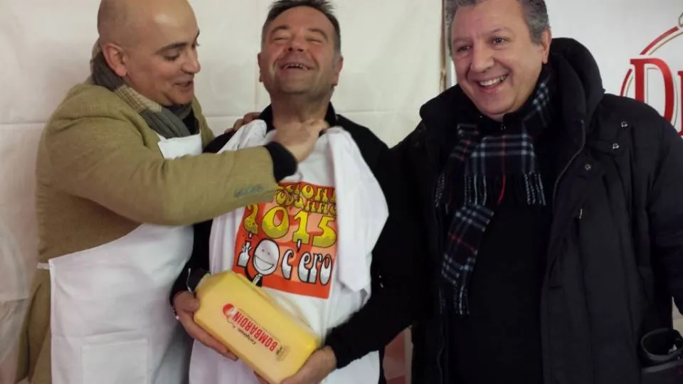 Gli operatori di Riccione con Kristian Ghedina
