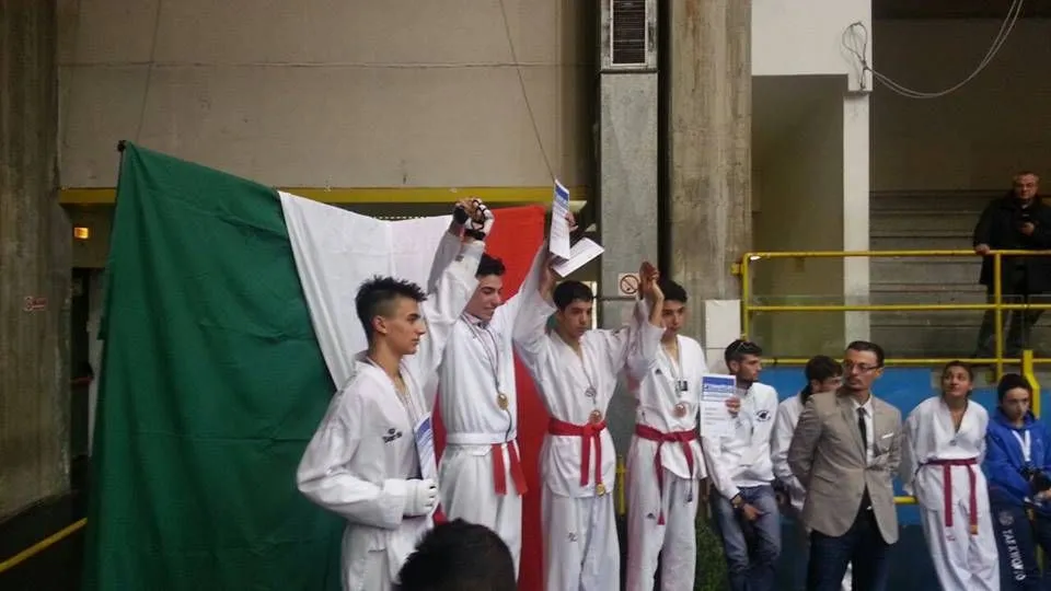 Giacomo Pozzi sul podio