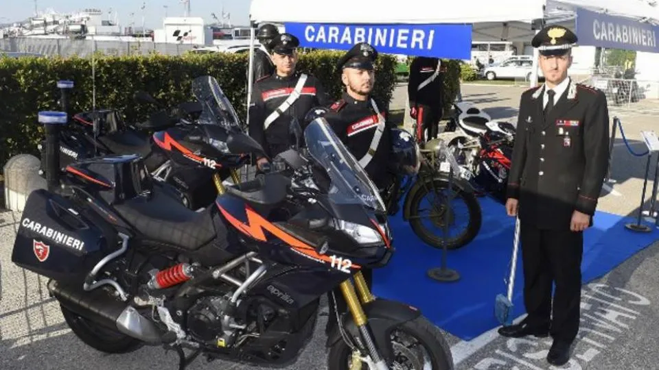 la moto dell’Arma dei carabinieri