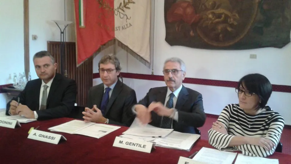 La conferenza di presentazione