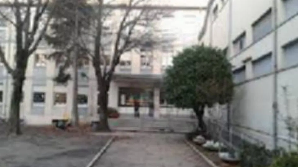 L’ingresso della scuola elementare Ferrari
