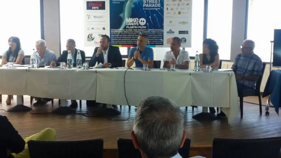 La conferenza al Rock Island