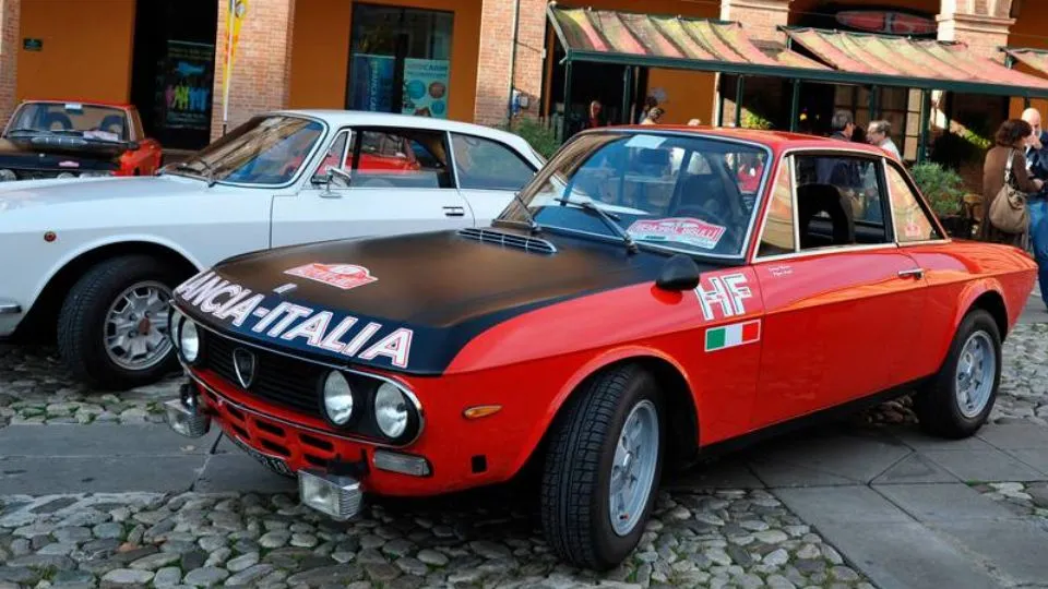 Un raduno della Scuderia HF
