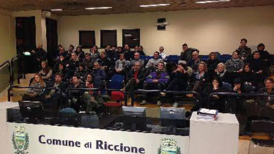 l’incontro con gli operatori di viale Ddante