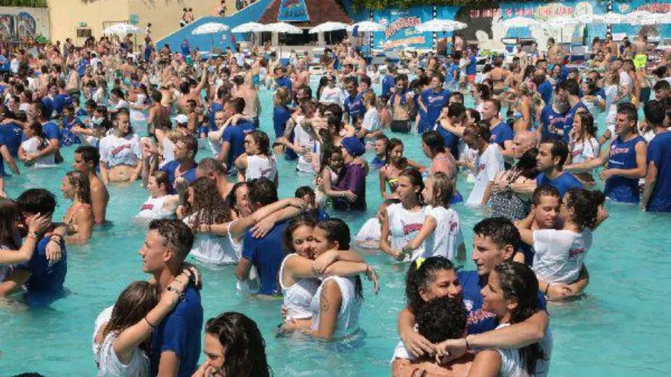 ballo da record all’Aquafan