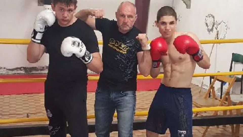 Tiziano Scarpellini con i due pugili