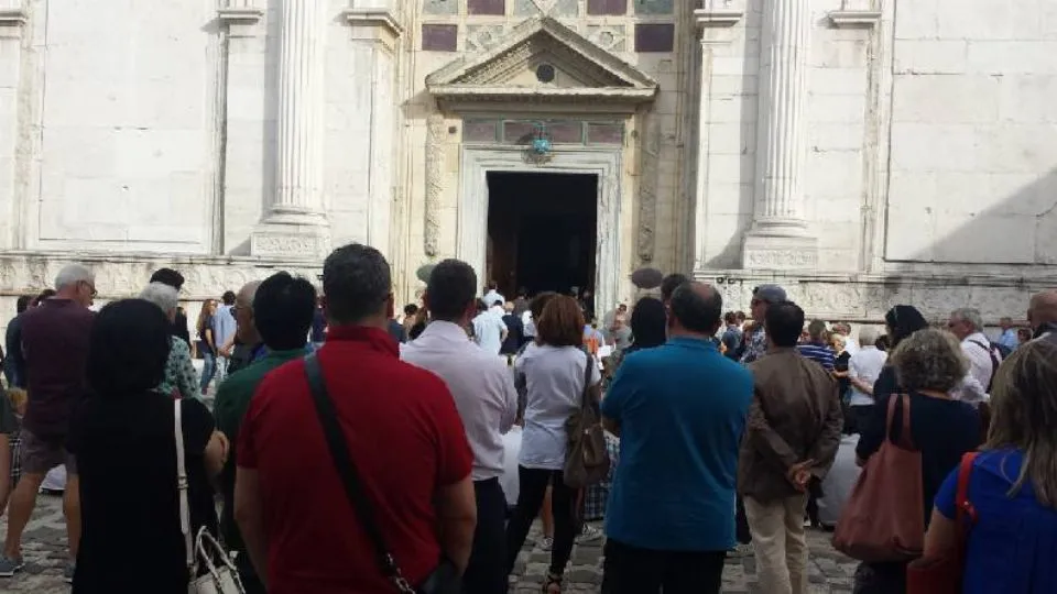 l’esterno della Basilica

