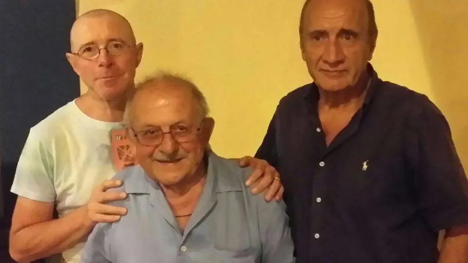 I medici Corbari e Albertini insieme al presidente dei Crabs, Capicchioni