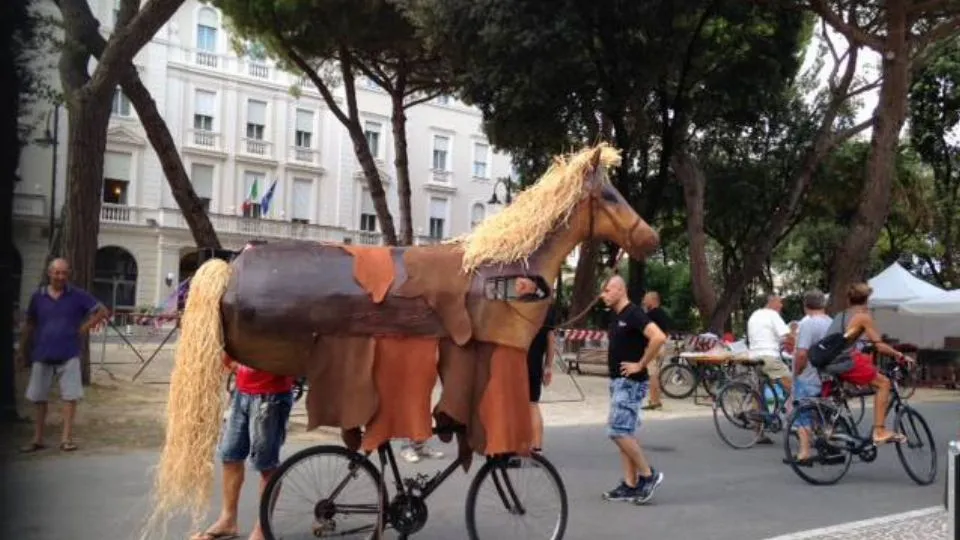 bici…a cavallo