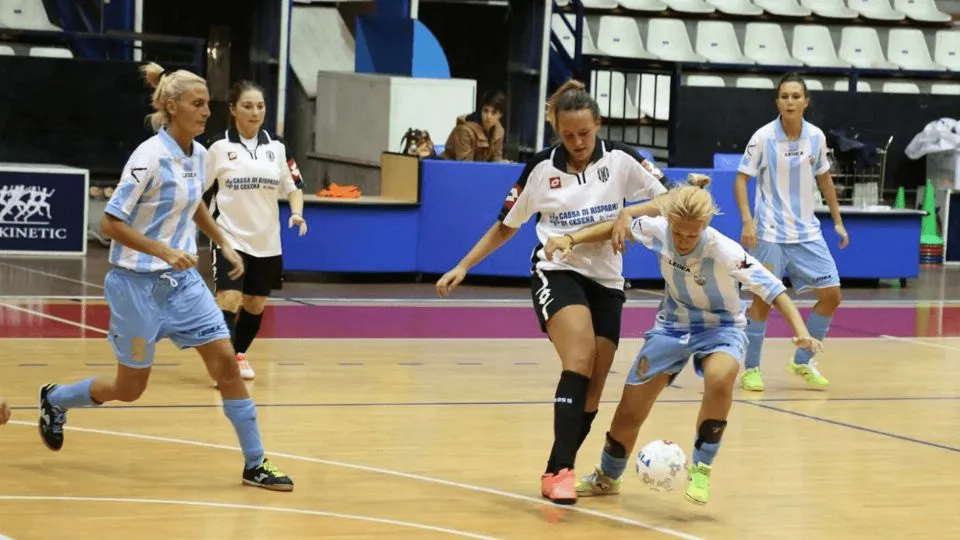 Un momento del match