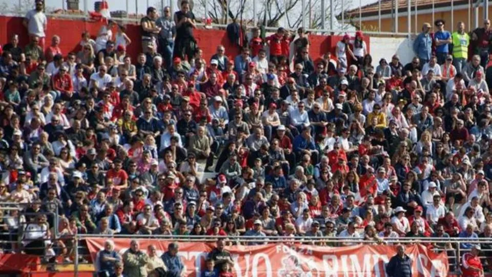 Il tifo al Neri (archivio)