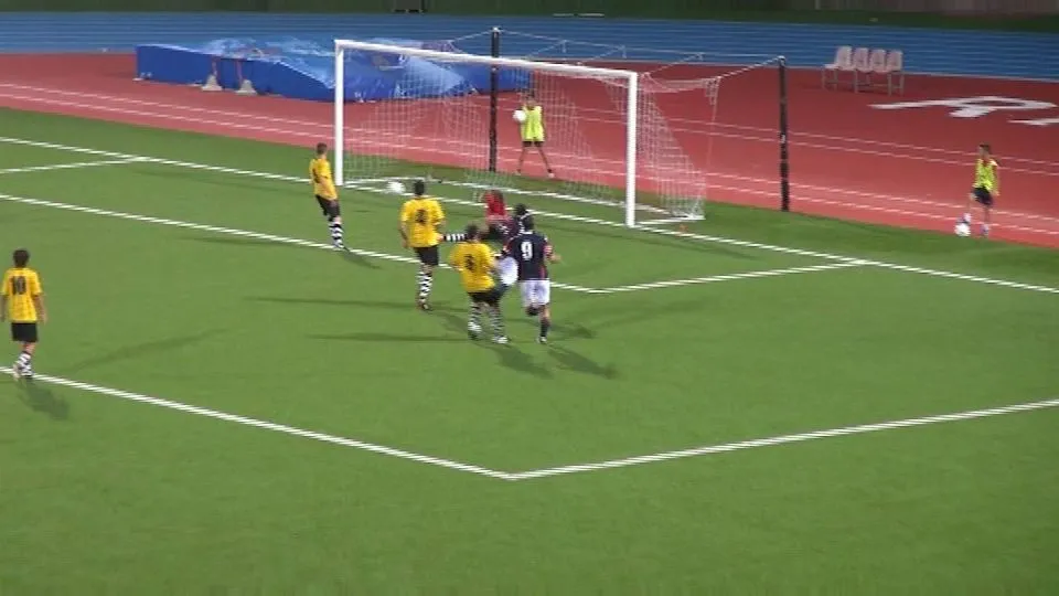 Il diagonale vincente di Signorini, dopo aver saltato quattro avversari
