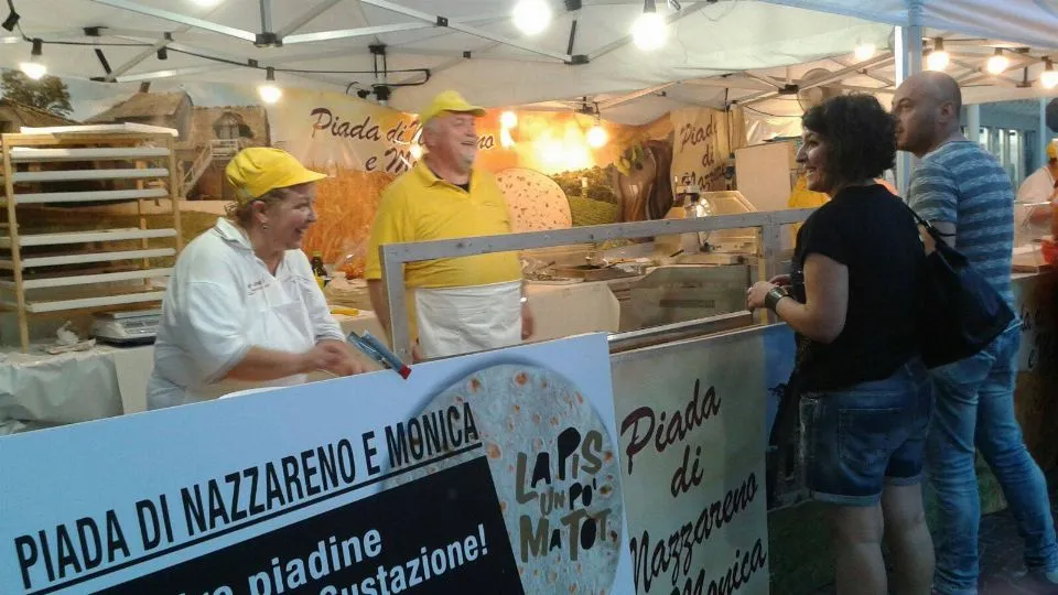 uno stand