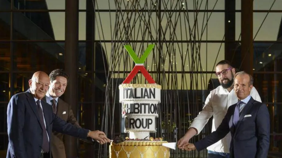 l’inaugurazione del marchio
