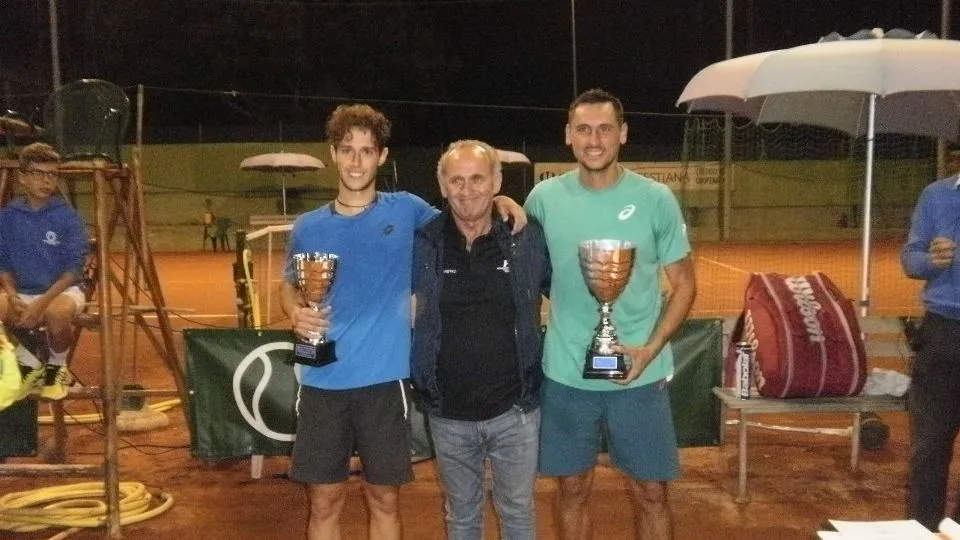 Alberto Bronzetti, il giudice arbitro Antonio Giorgetti e Luca Marco Casanova