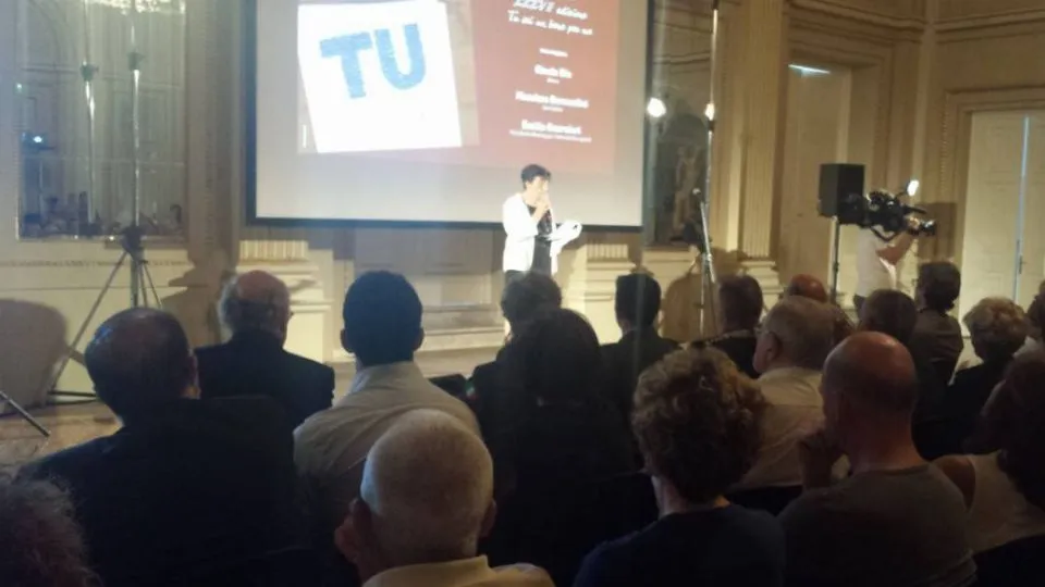 la presentazione in corso