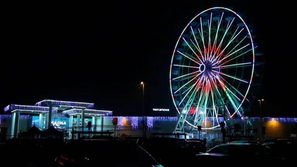 la ruota del Romagna Shopping Valley