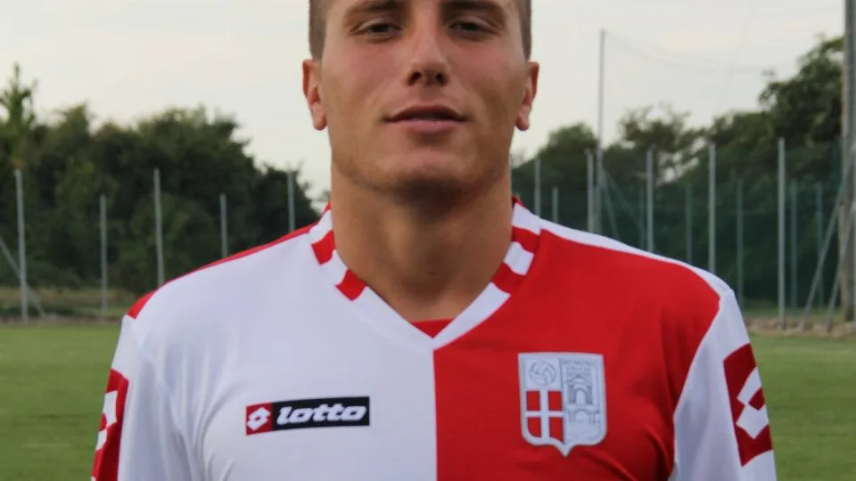 Francesco Lisi con la maglia a scacchi