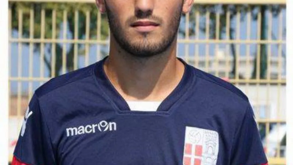 Kristjan Mani con la maglia del Rimini