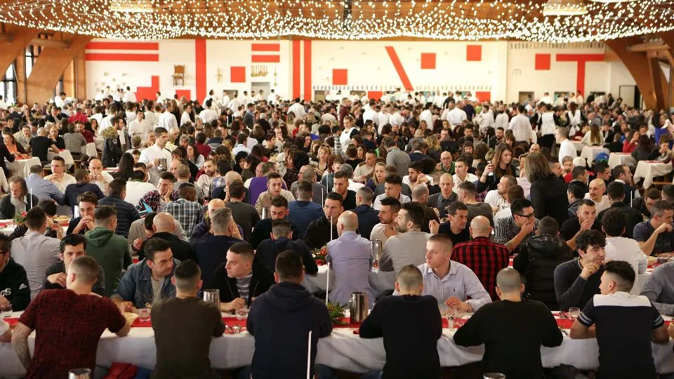 Il pranzo di Natale in comunità
