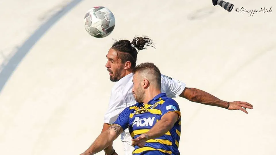 Cori, autore del gol partita in pieno recupero (Foto Miele)
