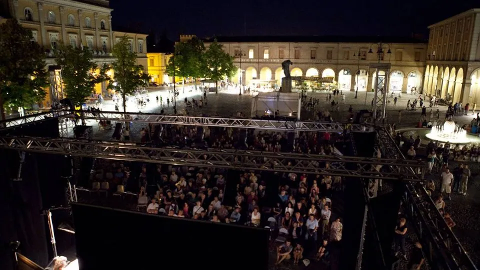 uno spettacolo del Festival di Santarcangelo