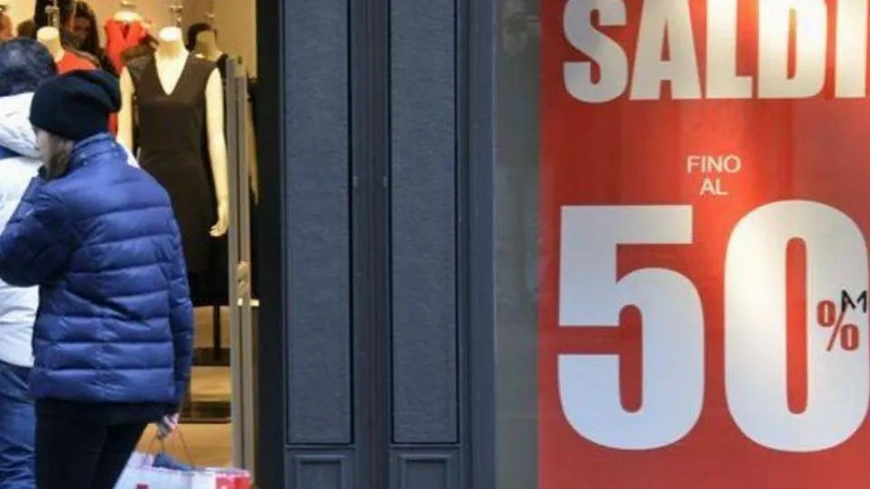 Saldi in calo. Zanzini (Federmoda): servono pari opportunità tra piccoli e grandi

