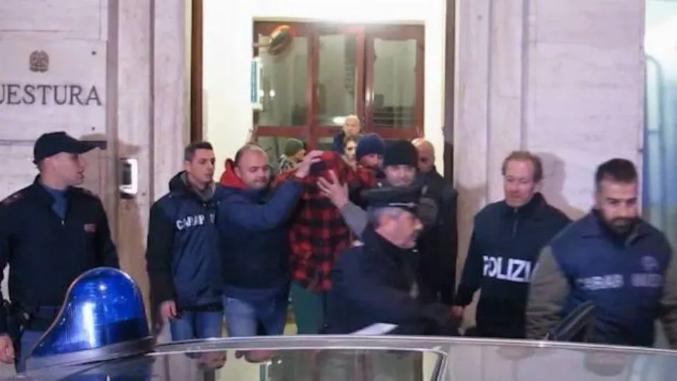 l’arresto (dal video Adriapress)