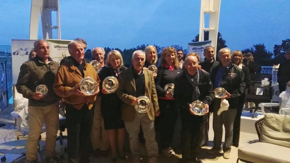 La premiazione finale UfficioStile
