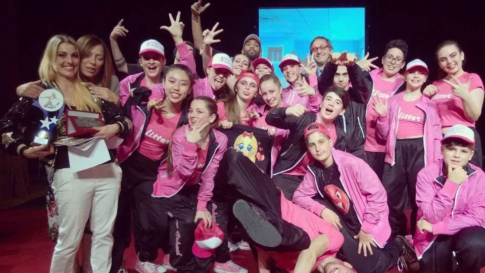 La Glitter School a Danzare per la vita