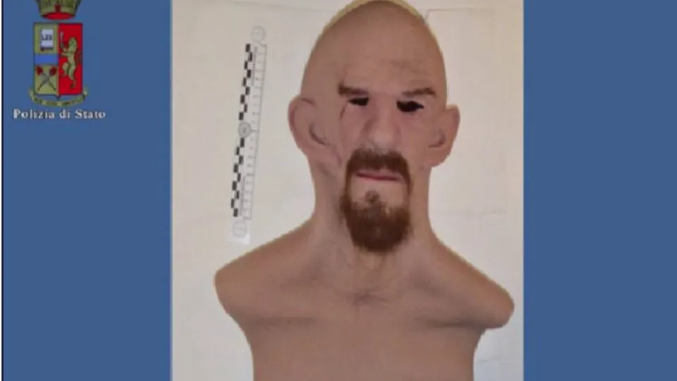 la maschera
