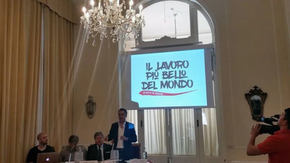 la presentazione al Grand Hotel
