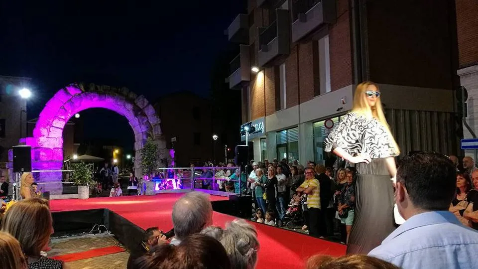 la sfilata
