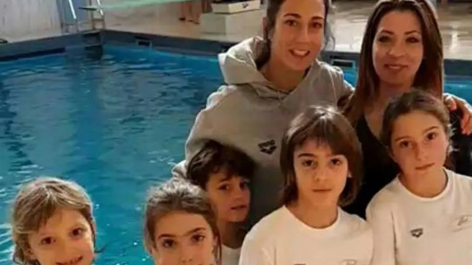 Il gruppo con le allenatrici Carretero e Anniballi