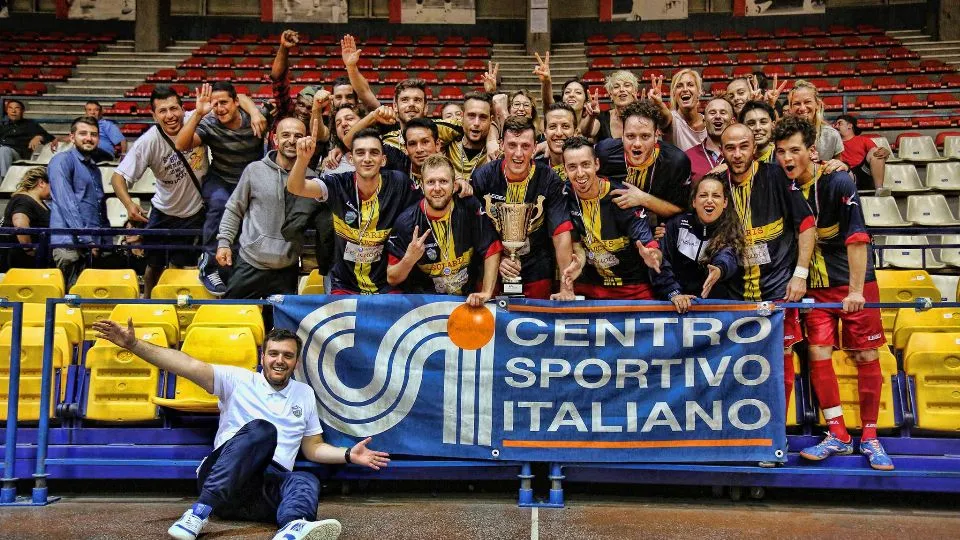 Il Solaris Viserba con la coppa