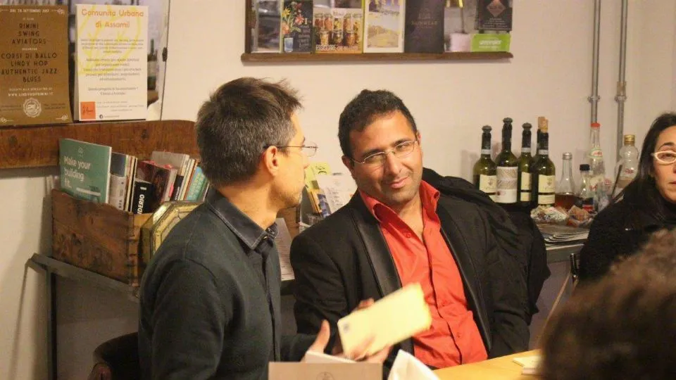 Hamdan e Riccardo durante la presentazione del libro

