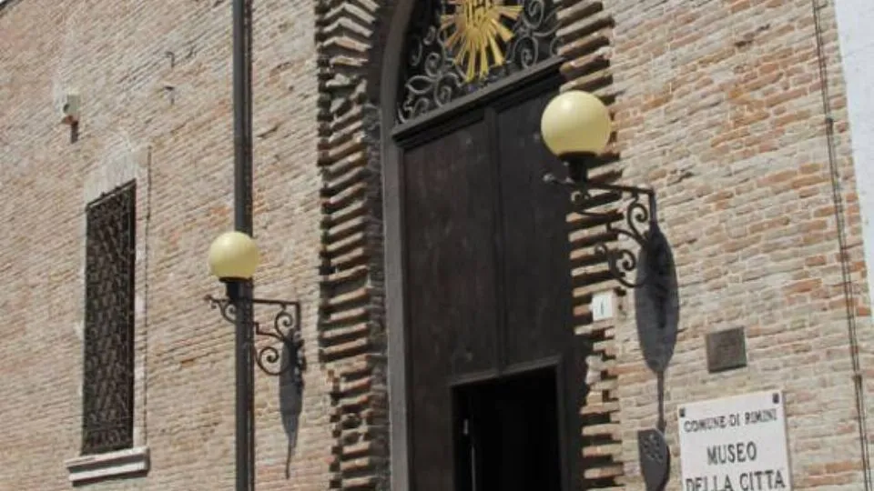 l’ingresso del Museo
