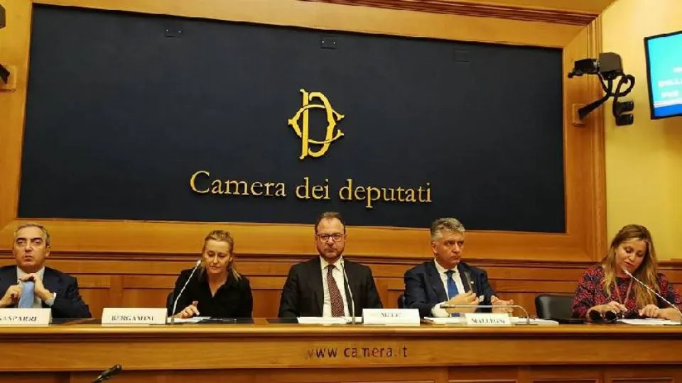 la presentazione alla Camera
