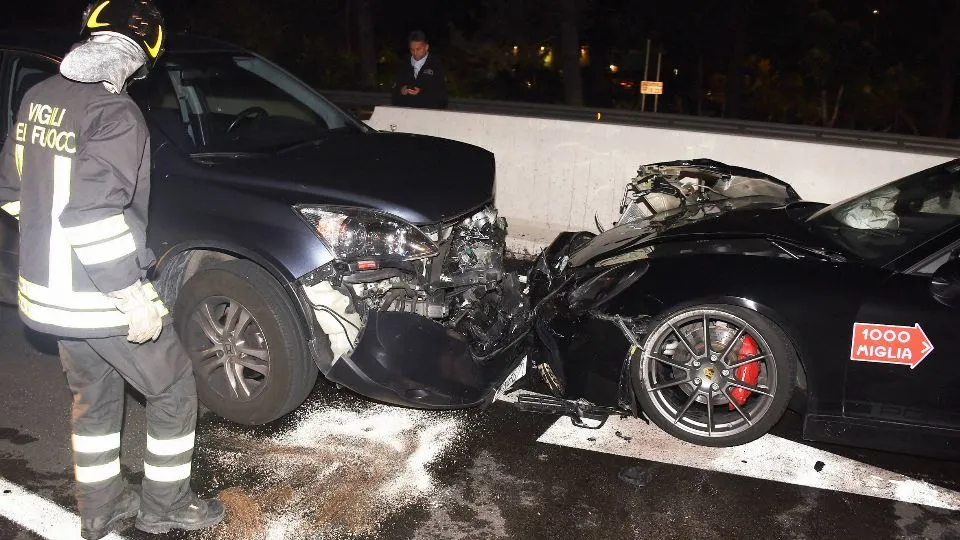 La Porsche Boxster Spider che causò la carambola (foto Migliorini)