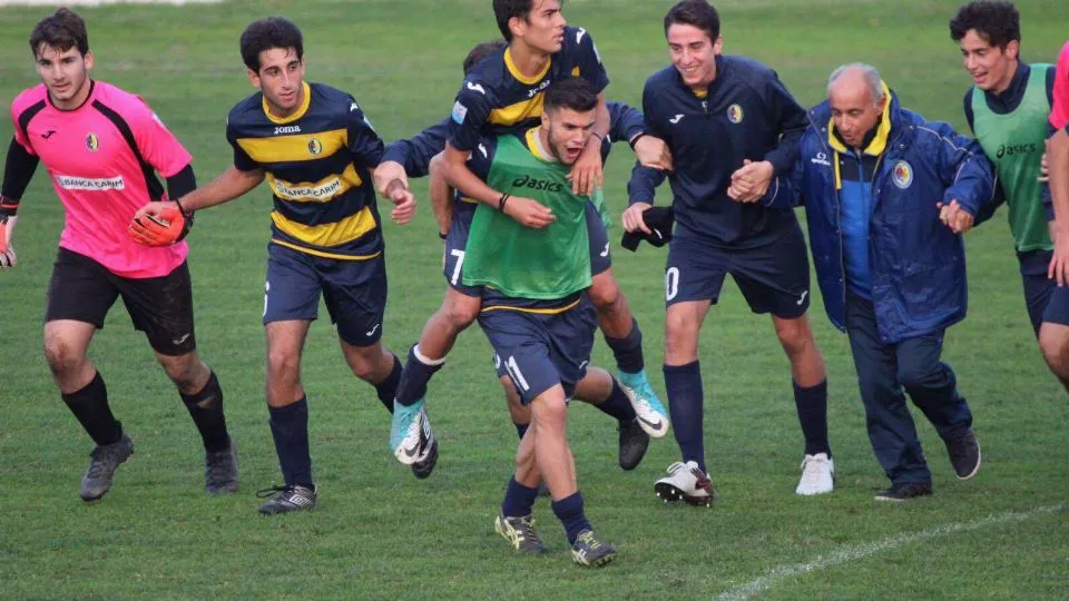 Il Santarcangelo festeggia la vittoria