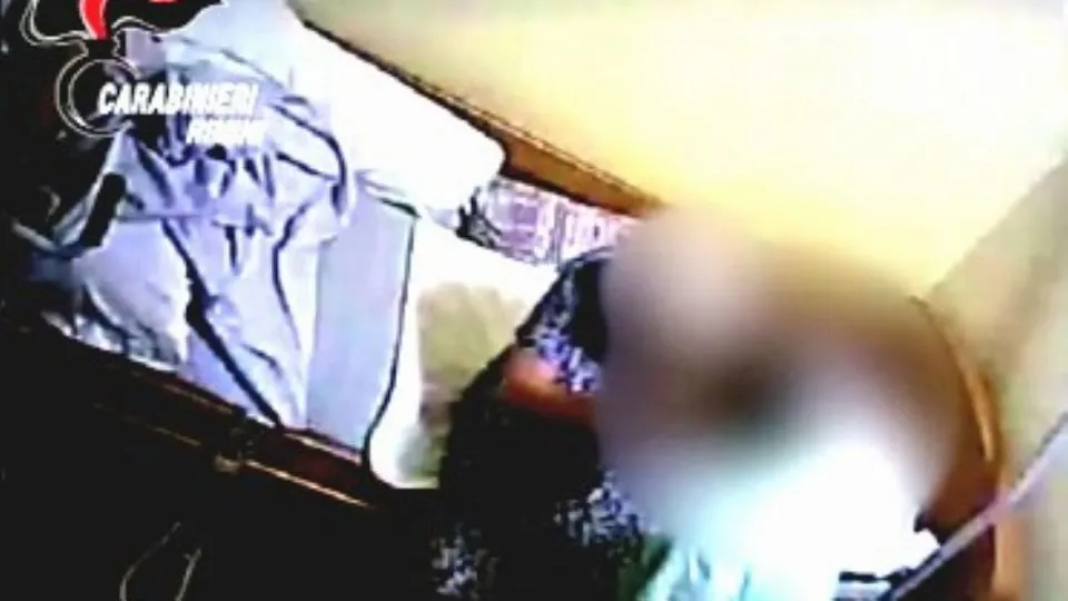 Case famiglie per anziani. I sindacati: regole attuali non bastano
