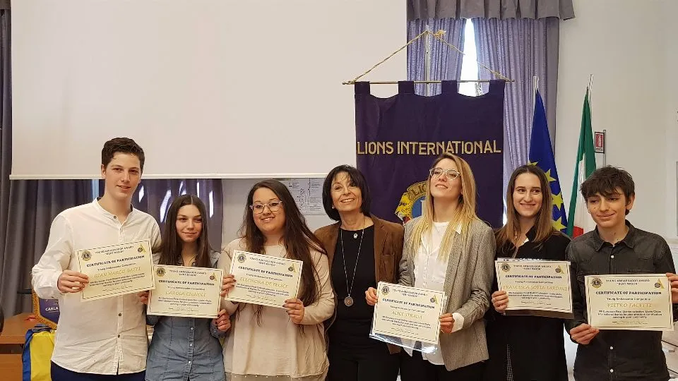 I sei giovani premiati
