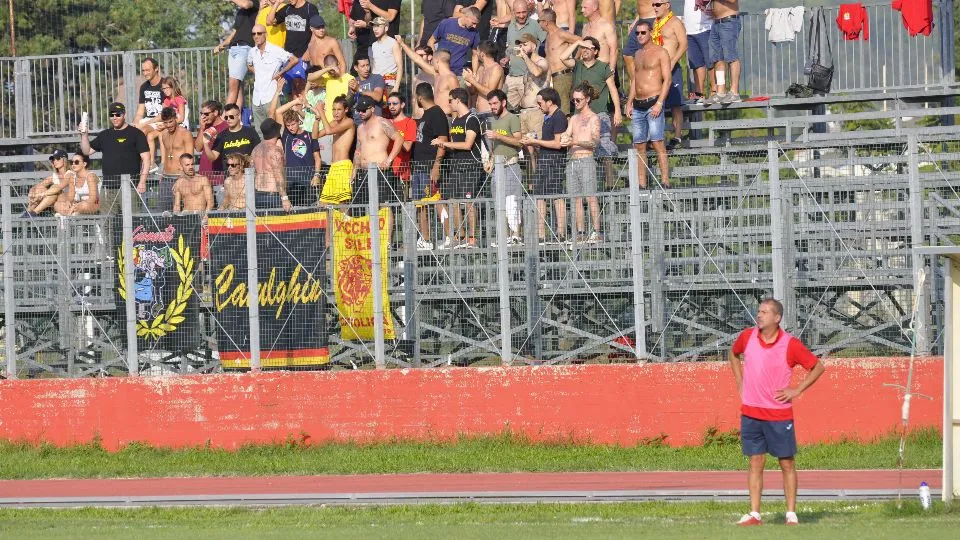 Alberto Angelini e i tifosi giallorossi