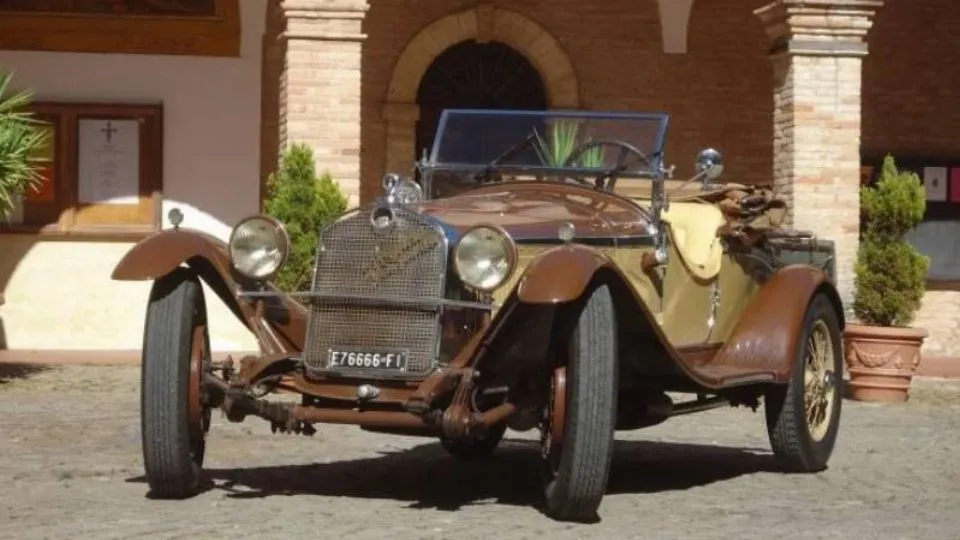 la Leontina