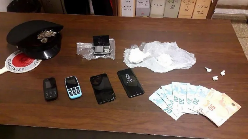 della cocaina sequestrata dai carabinieri (repertorio)