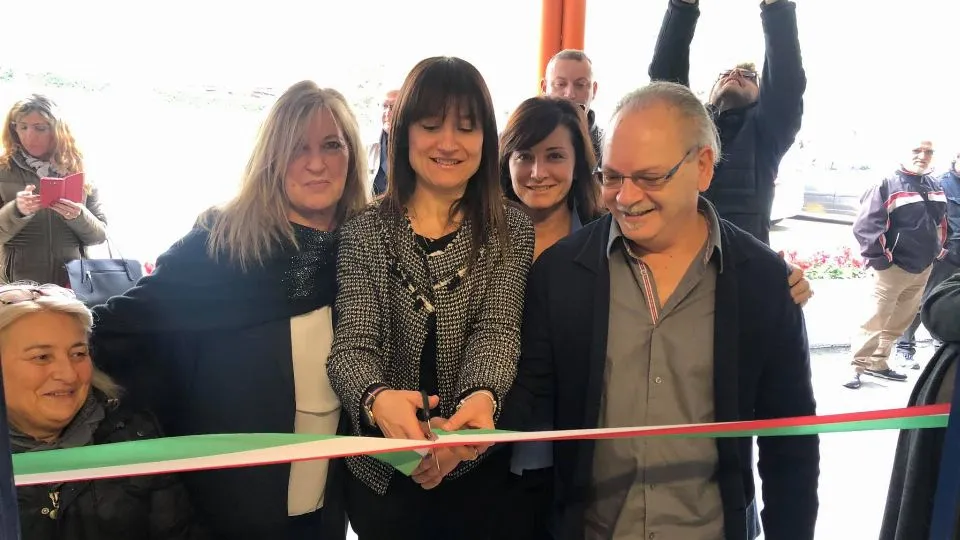 taglio del nastro