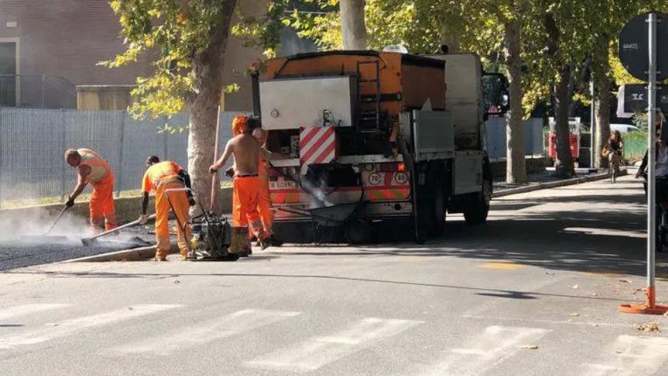 lavori in corso tra via Ferrara e via Castrocaro